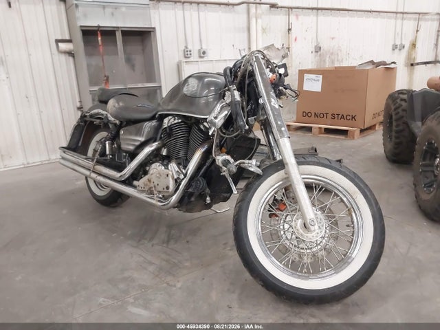 1998 HONDA VT1100 C3