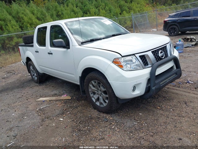 2020 NISSAN FRONTIER 