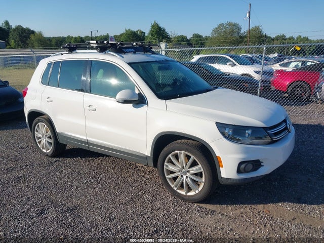 2014 VOLKSWAGEN TIGUAN SE