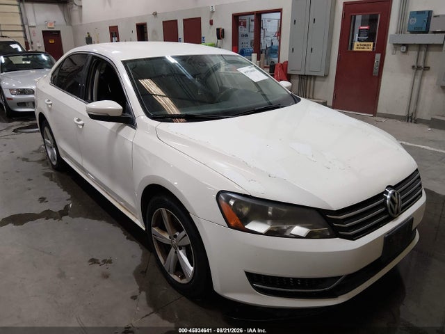2012 VOLKSWAGEN PASSAT 2.5L SE