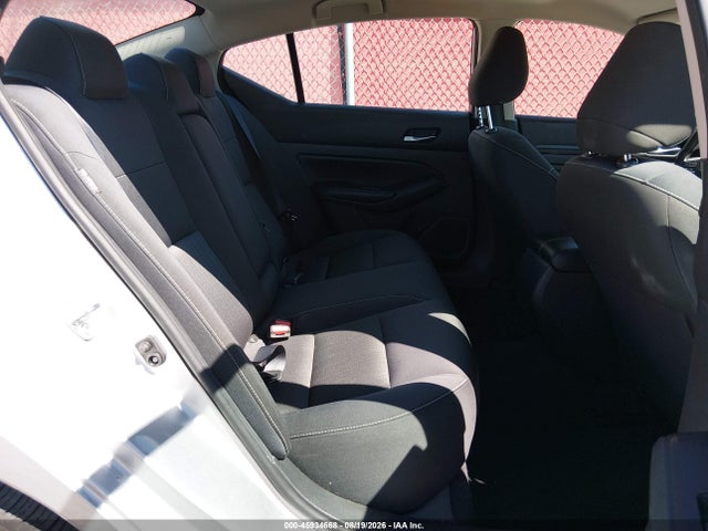 2022 NISSAN ALTIMA S FWD 8
