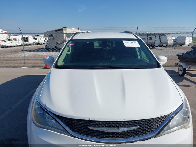 2017 CHRYSLER PACIFICA TOURING-L 6