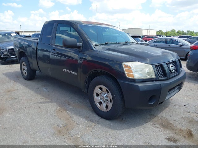 2005 NISSAN TITAN XE