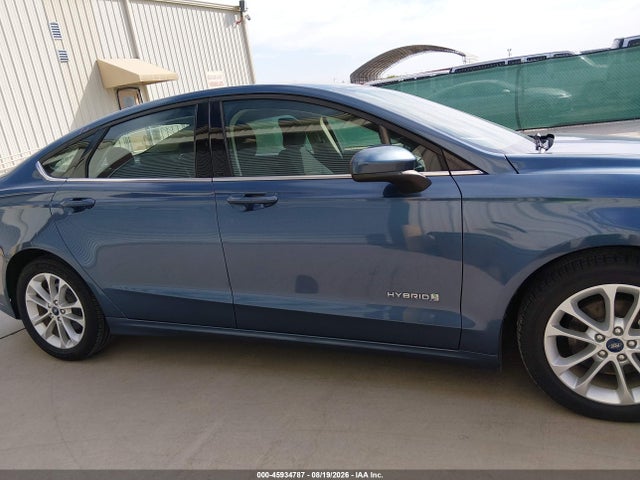 2019 FORD FUSION HYBRID SE 18