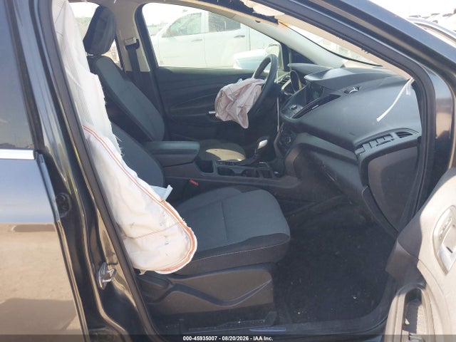 2019 FORD ESCAPE SE 5