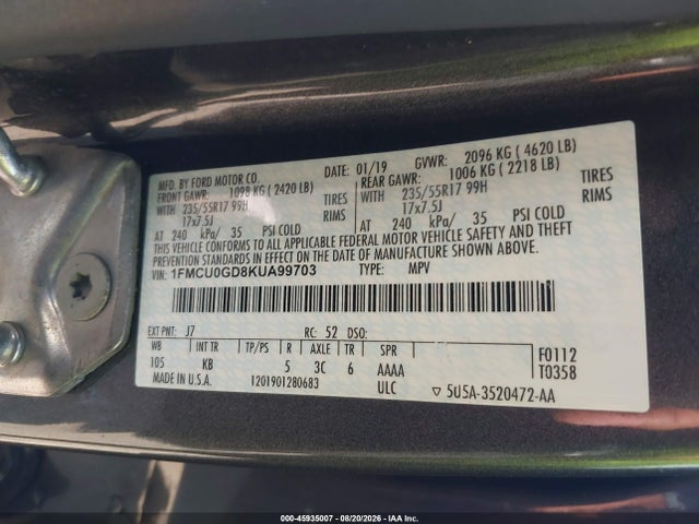 2019 FORD ESCAPE SE 9