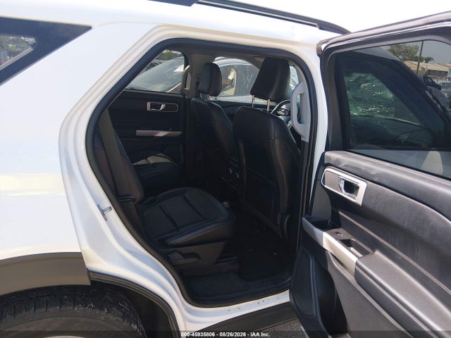 2021 FORD EXPLORER XLT 8