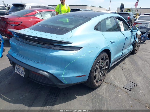 2022 PORSCHE TAYCAN 4