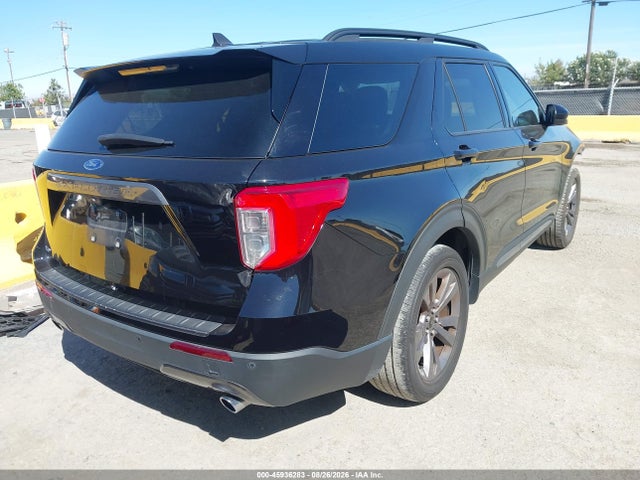 2022 FORD EXPLORER XLT 4