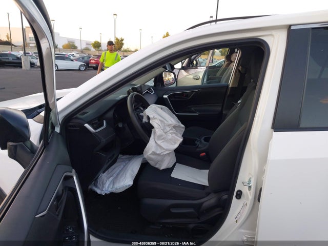 2024 TOYOTA RAV4 LE 5