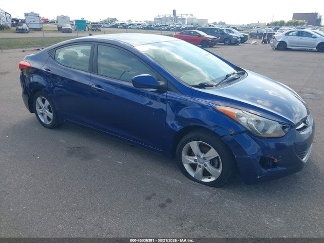 2013 Hyundai ELANTRA GLS — фото 1
