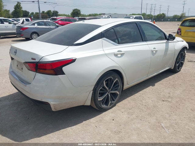2023 NISSAN ALTIMA SR FWD 4