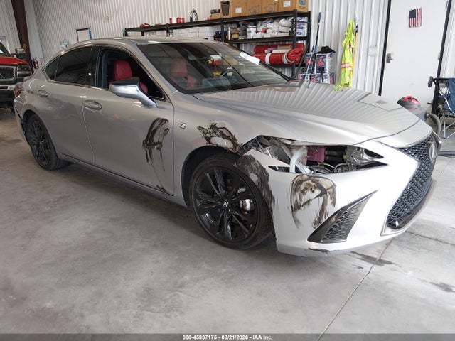 2023 Lexus ES 300H F Sport Handling