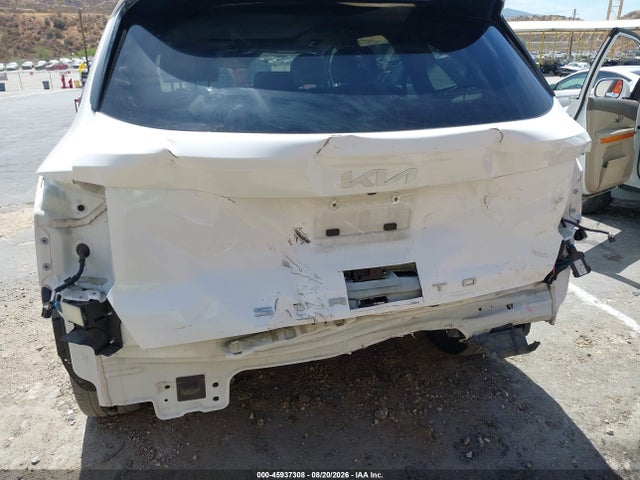 2022 KIA SORENTO S 6