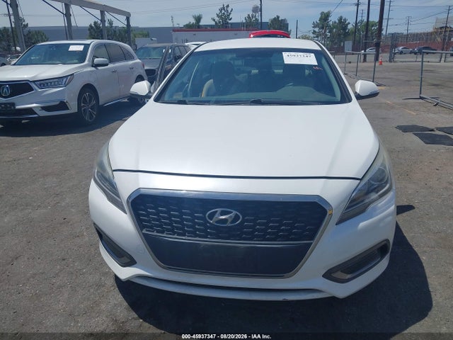 2016 Hyundai SONATA HYBRID SE — фото 12