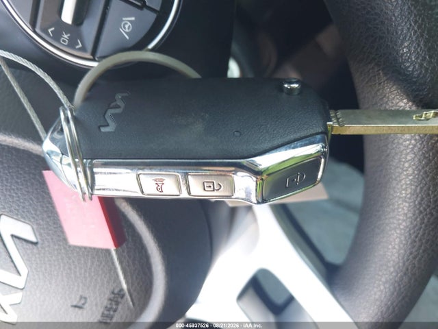 2023 KIA SOUL LX 11