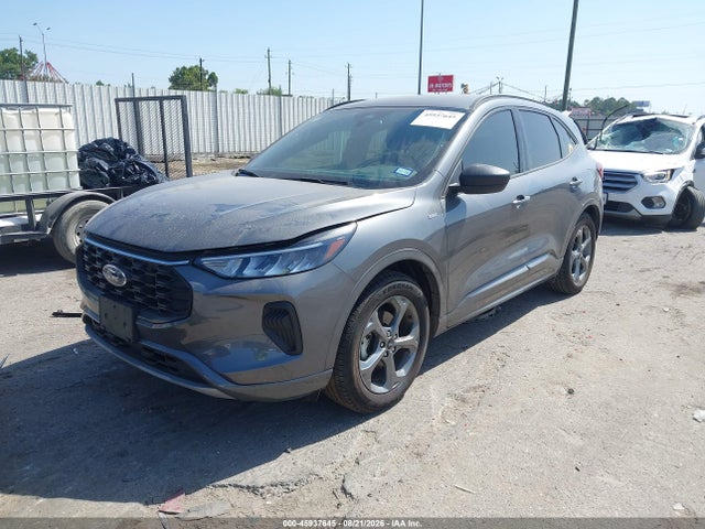 2023 FORD ESCAPE ST-LINE 2