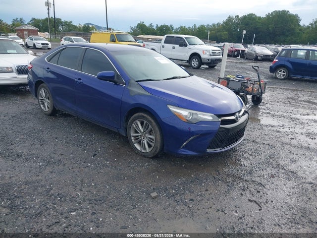 2016 TOYOTA CAMRY SE