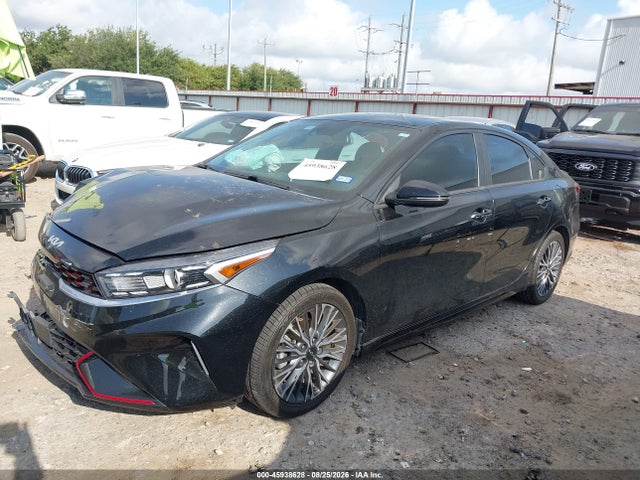 2023 KIA FORTE GT-LINE 2