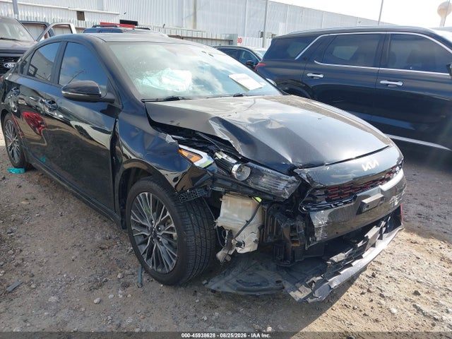 2023 KIA FORTE GT-LINE 6
