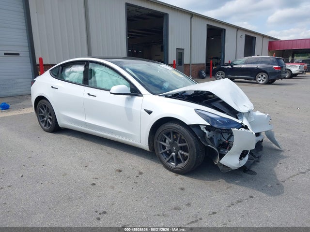 2022 TESLA MODEL 3 REAR-WHEEL DRIVE