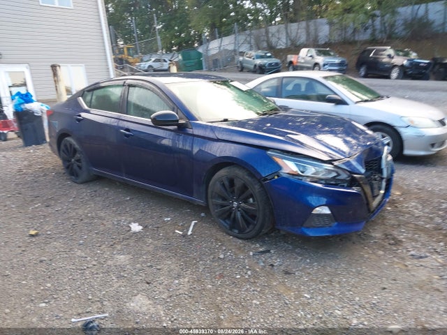 2022 NISSAN ALTIMA SR FWD