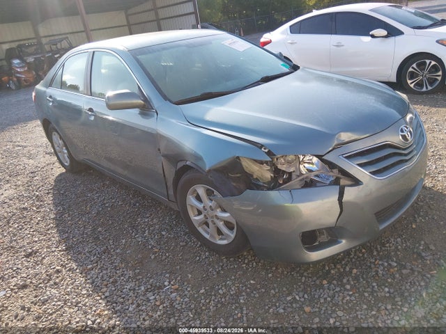 2011 TOYOTA CAMRY LE