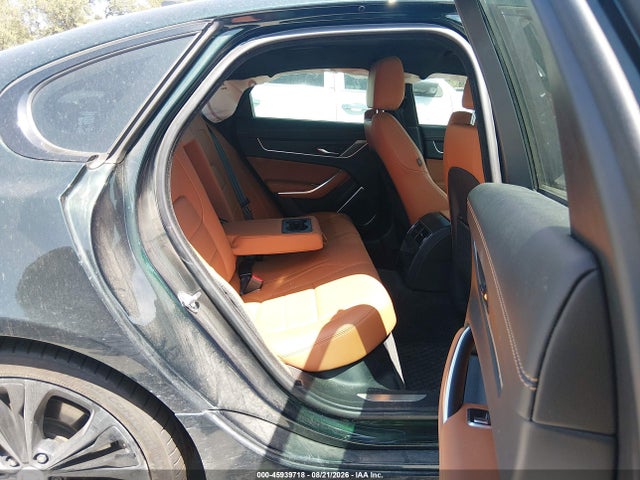 2023 JAGUAR XF R-DYNAMIC SE P300 AWD AUTOMATIC 8