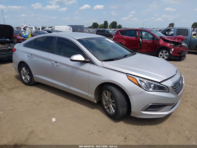 2017 HYUNDAI SONATA SE