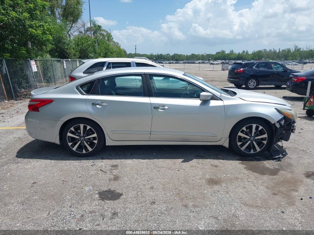 صورة 14 لـ 2016 Nissan ALTIMA 2.5 SR