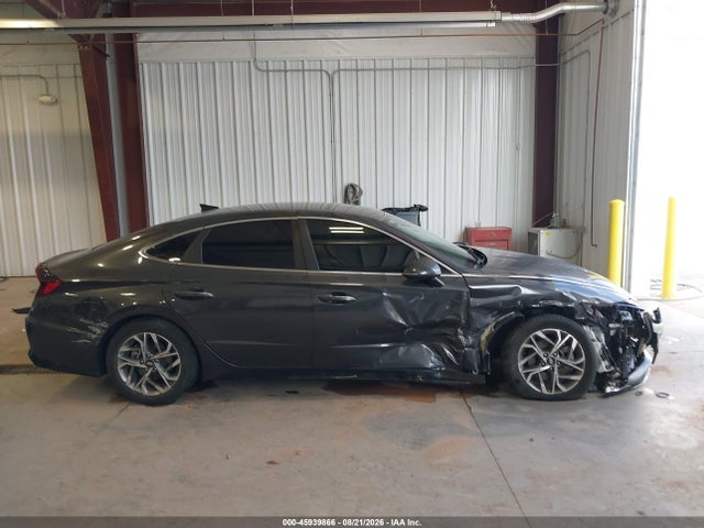 2020 HYUNDAI SONATA SEL 13