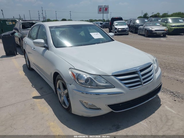 2013 HYUNDAI GENESIS 3.8