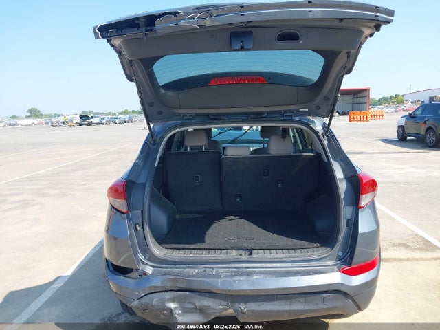 2017 HYUNDAI TUCSON SE 16
