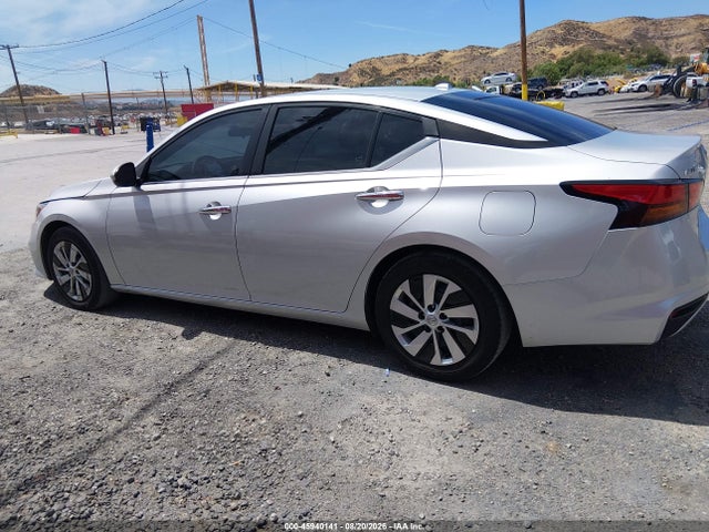 2020 NISSAN ALTIMA S FWD 19