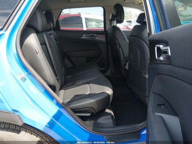 2026 KIA SPORTAGE EX 8