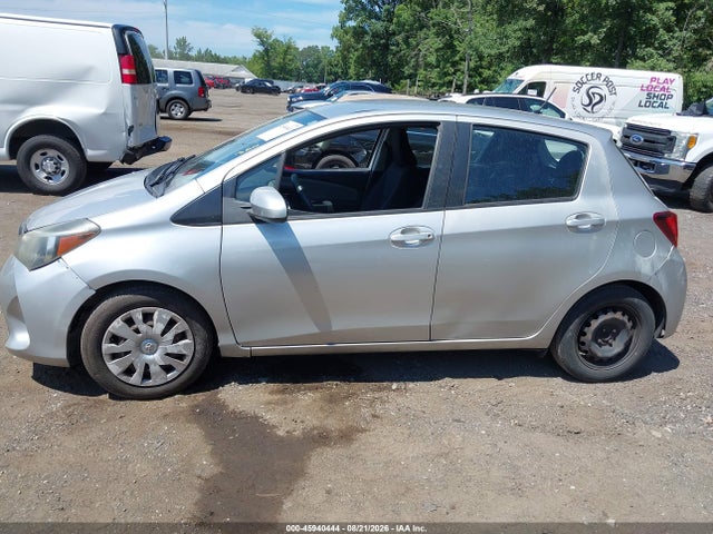 2016 Toyota YARIS L 缩略图 14