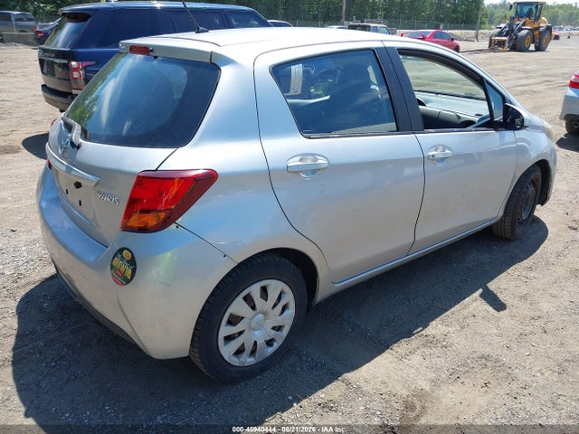 2016 Toyota YARIS L 缩略图 4