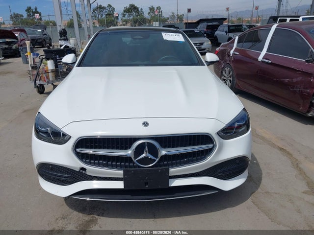 2026 MERCEDES-BENZ C 300 12