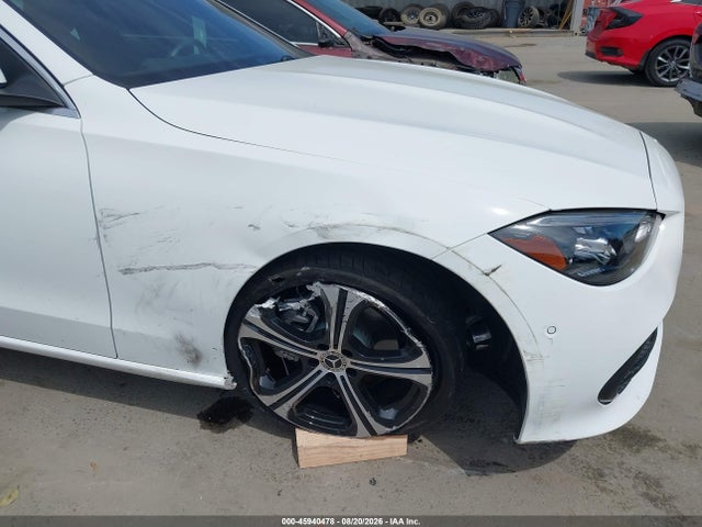 2026 MERCEDES-BENZ C 300 6