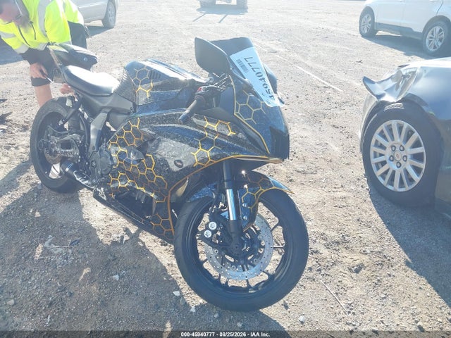 2022 YAMAHA YZF 