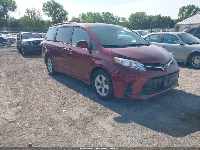 2020 TOYOTA SIENNA LE