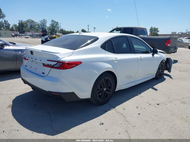 2026 TOYOTA CAMRY SE 4