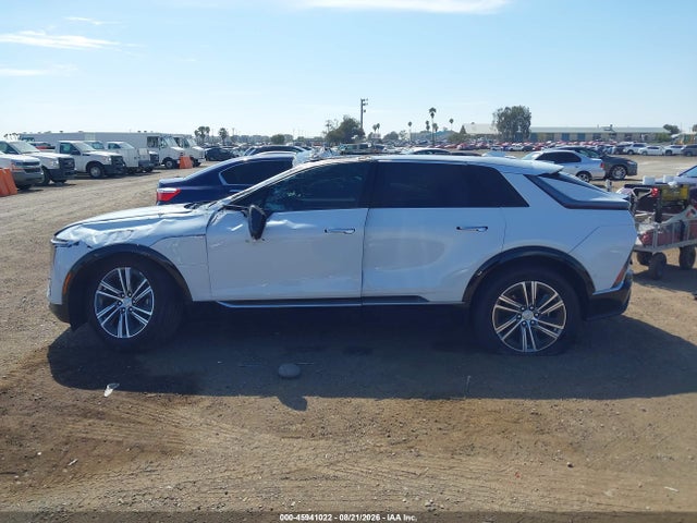 2026 CADILLAC LYRIQ LUXURY AWD 13