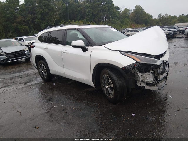 2024 TOYOTA HIGHLANDE XLE