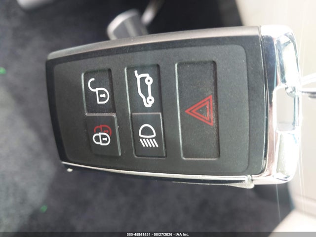 2026 LAND ROVER RANGE ROVER P400 SE 11