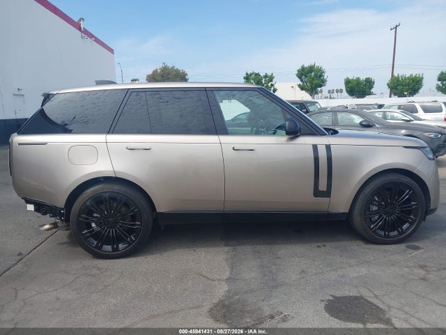 2026 LAND ROVER RANGE ROVER P400 SE 14