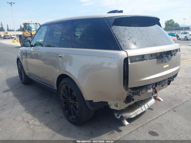 2026 LAND ROVER RANGE ROVER P400 SE 3