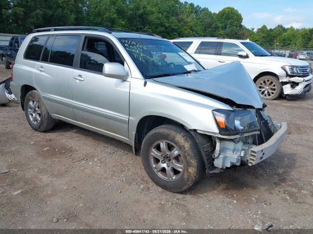 2004 TOYOTA HIGHLANDE V6