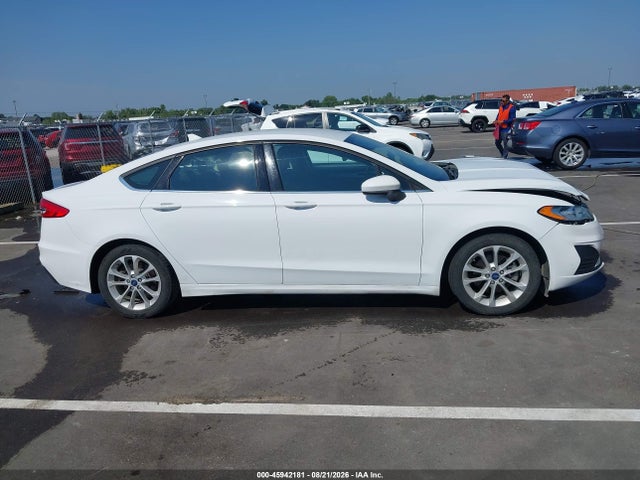 2019 FORD FUSION HYBRID SE 13