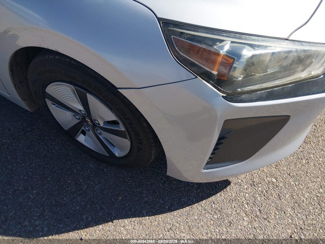 2018 HYUNDAI IONIQ HYBRID BLUE 14